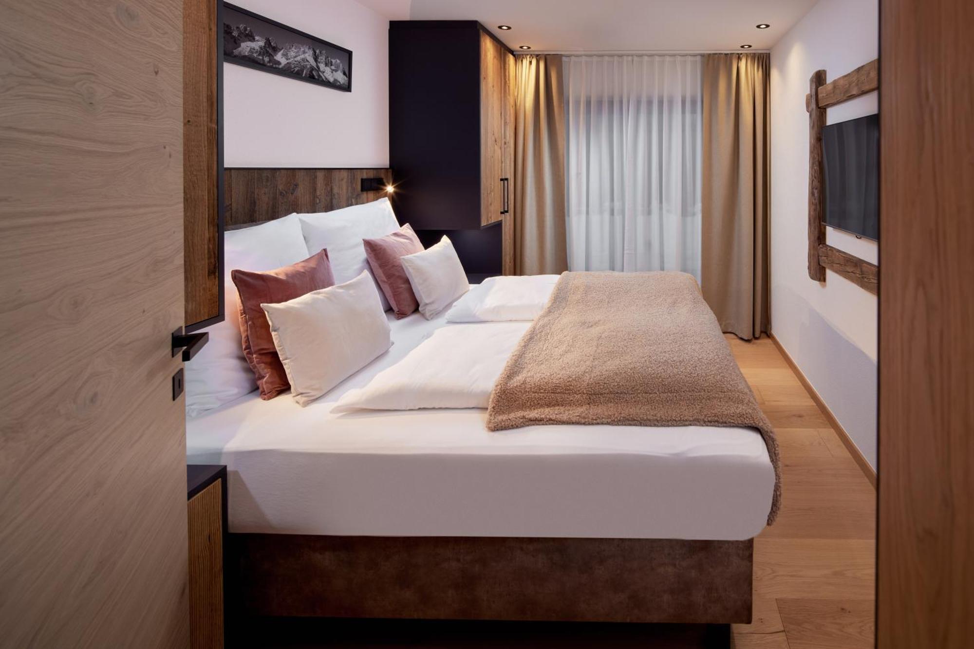 Alpin Residenzen Eichenheim Aurach Bei Kitzbuehel By Alpina-Holiday المظهر الخارجي الصورة